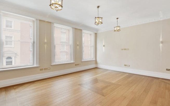 Property photo 1 of 3
