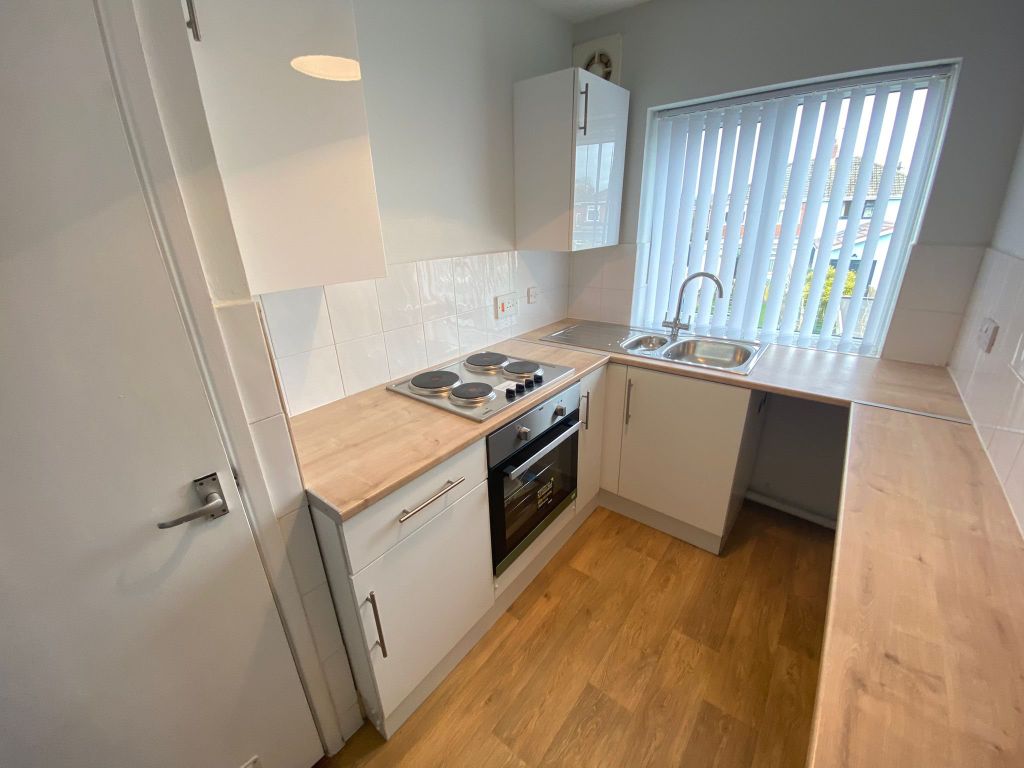 Property photo 1 of 5 Kitchen