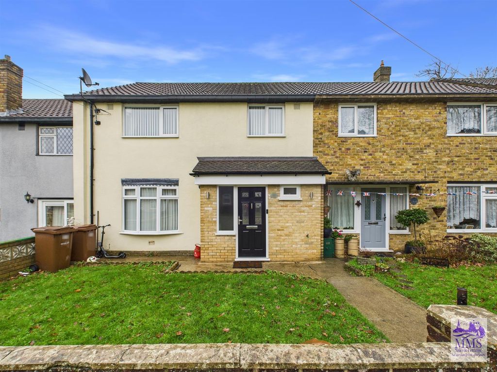 Property photo 1 of 16 Cam04098G0-Pr0144-Still022.Jpg