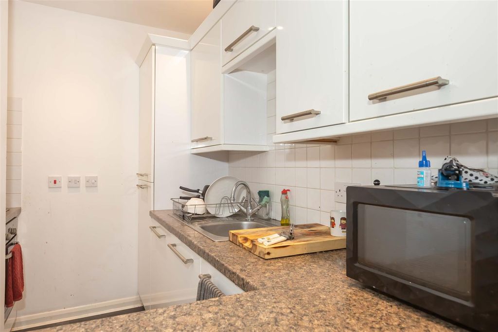 Property photo 3 of 8 Jason Court_2.Jpg