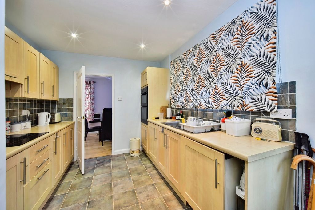 Property photo 3 of 14 Pbox-Img.Jpg