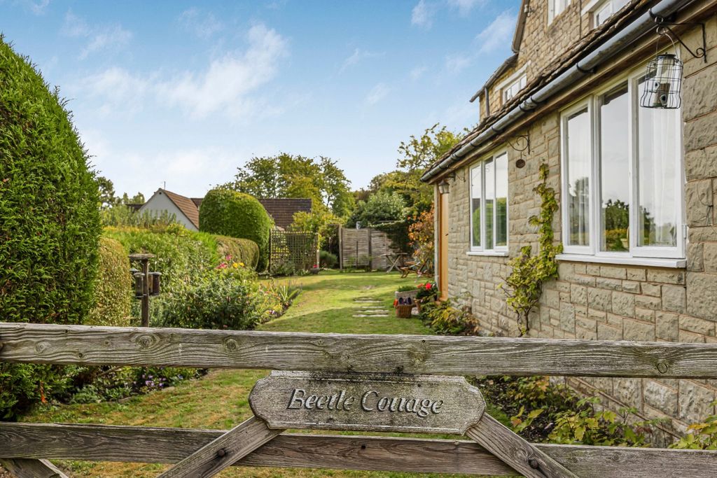 Property photo 3 of 37 Picture No. 44