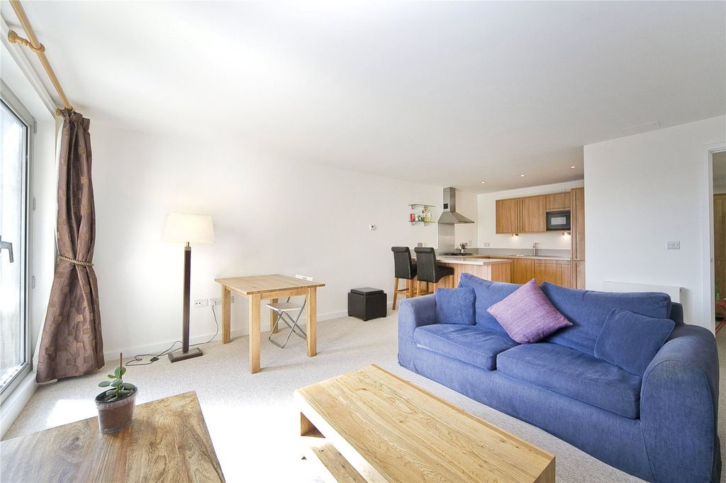 Property photo 3 of 17 Open Plan Living