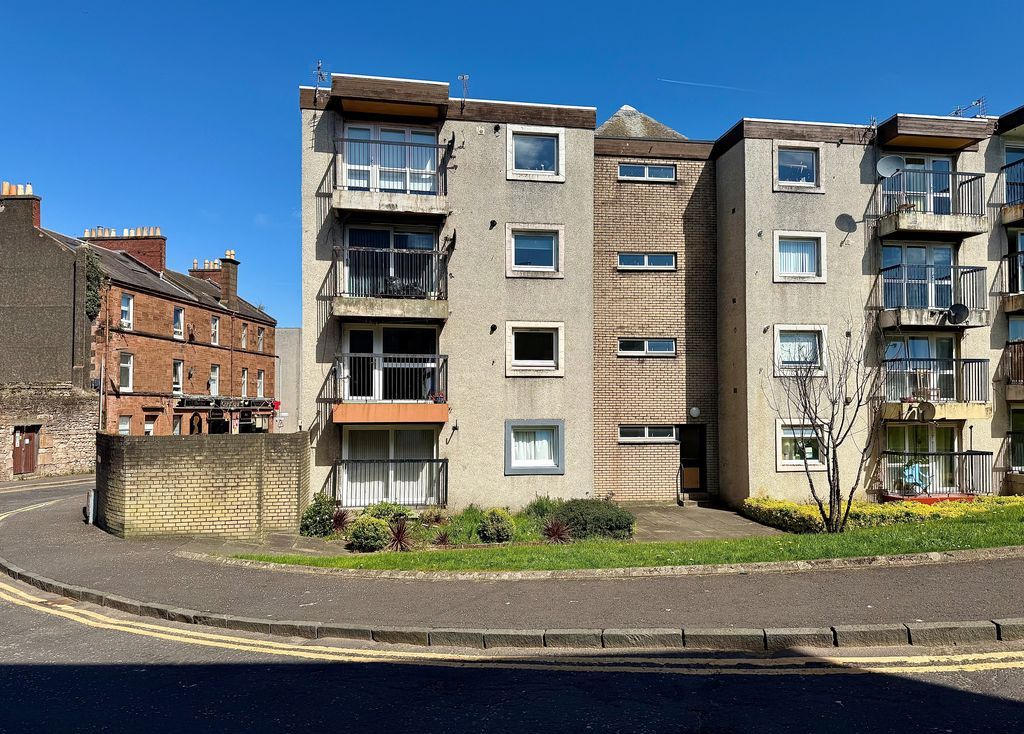 Property photo 1 of 10 Photo 10