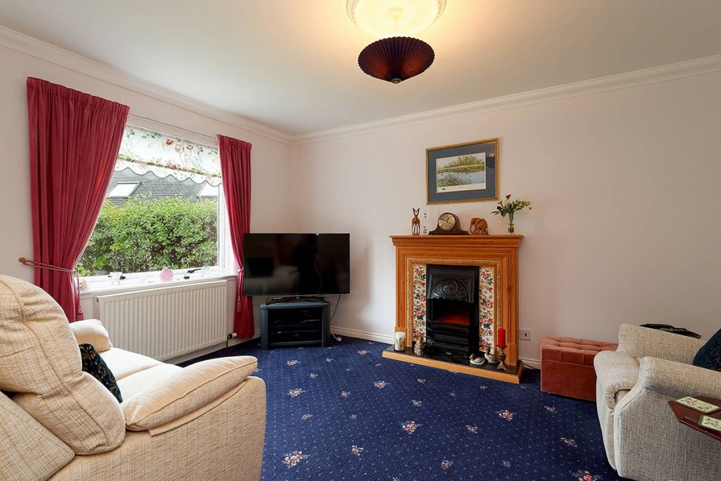 Property photo 3 of 30