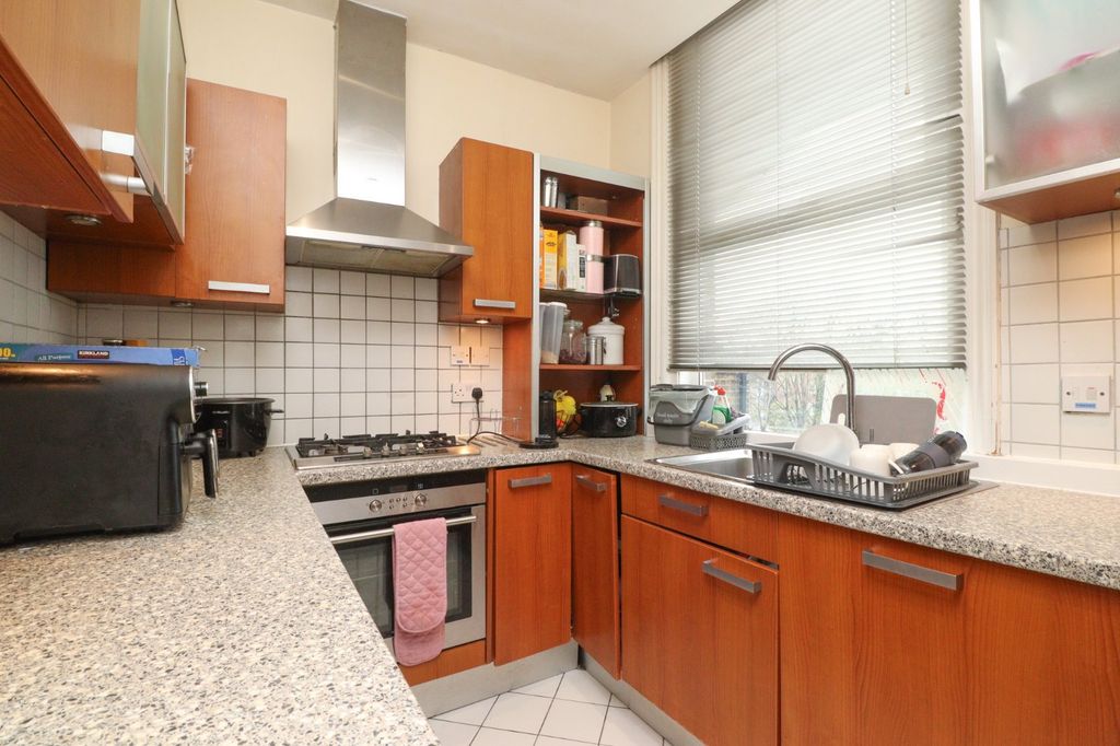 Property photo 2 of 9 Picture 2