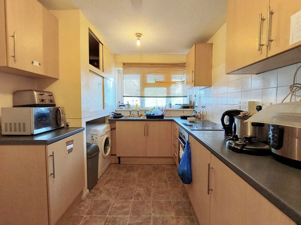 Property photo 2 of 4
