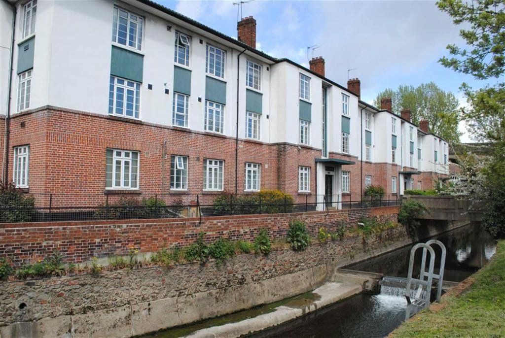 Property photo 1 of 2 Picture No. 09