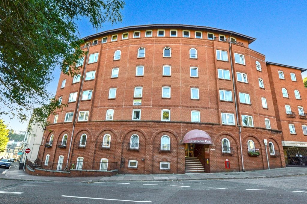 Property photo 1 of 9 Picture No. 06