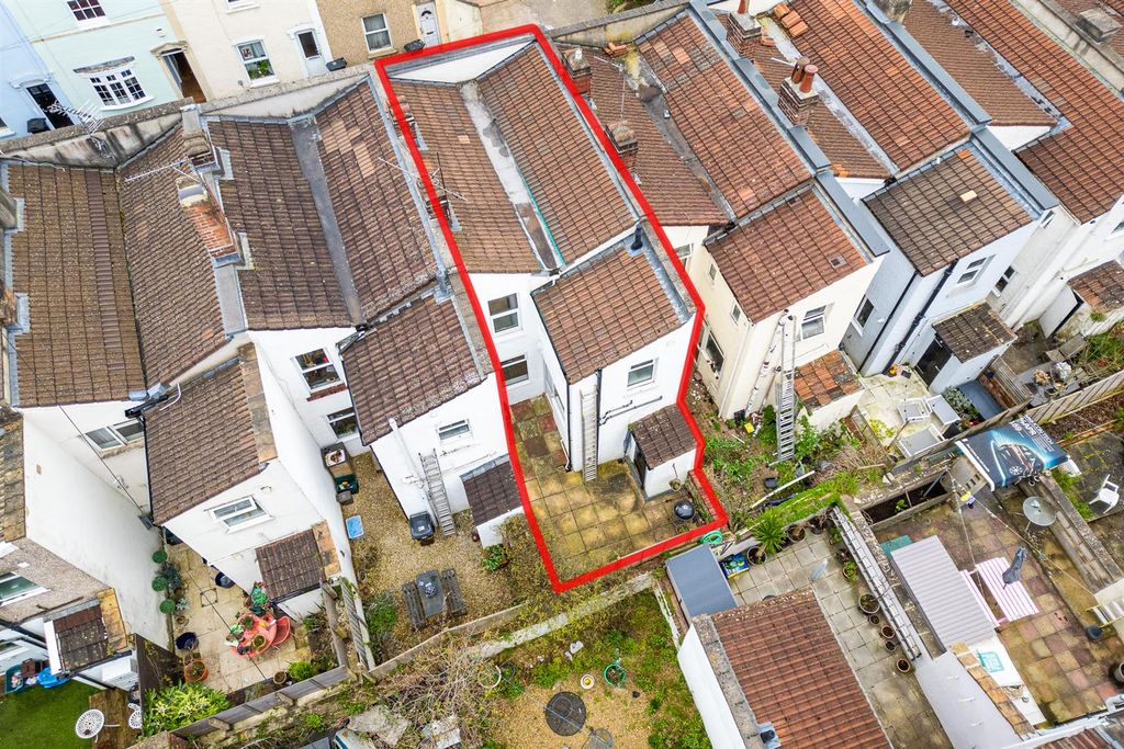 Property photo 3 of 31 35 Sion Road, Southville, Bristol Bs3 3Bd | Freeho