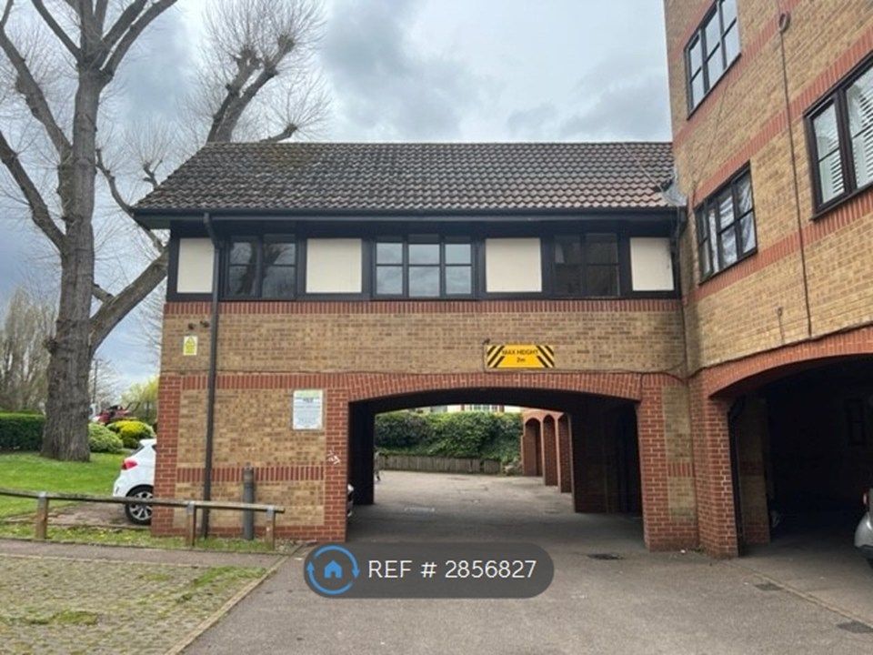 Property photo 2 of 10