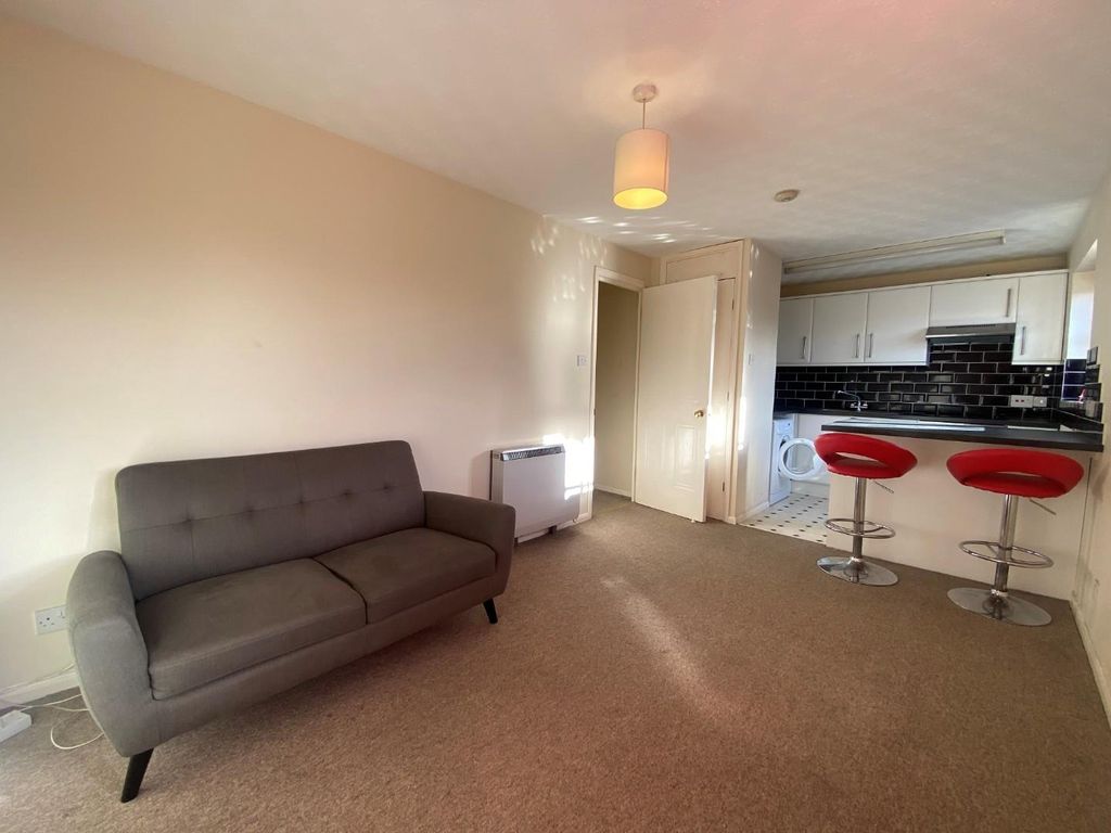 Property photo 3 of 6 New Living Room.Jpg