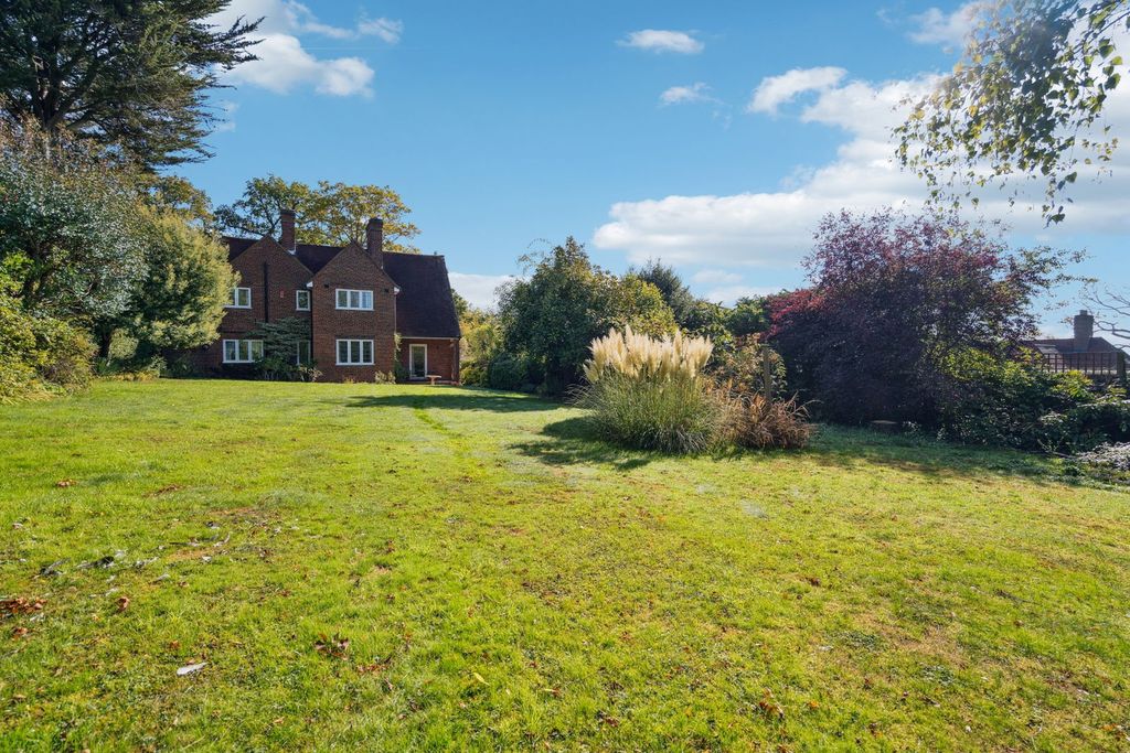 Property photo 3 of 22