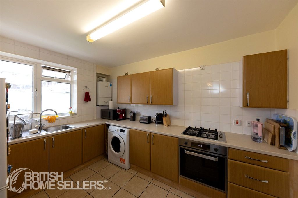 Property photo 2 of 8 Picture No. 07