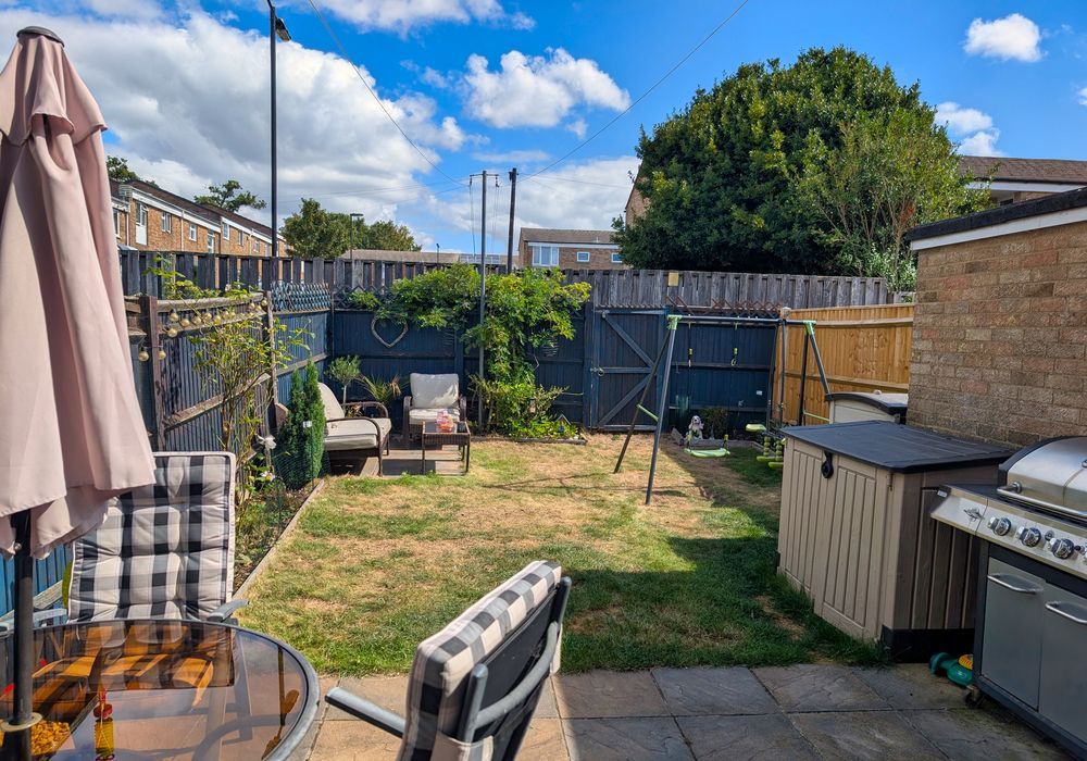Property photo 2 of 24
