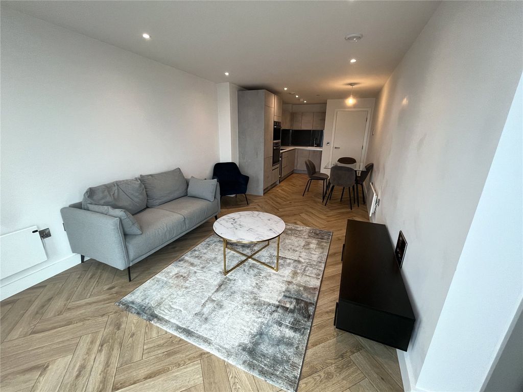 Property photo 3 of 19 Living Room