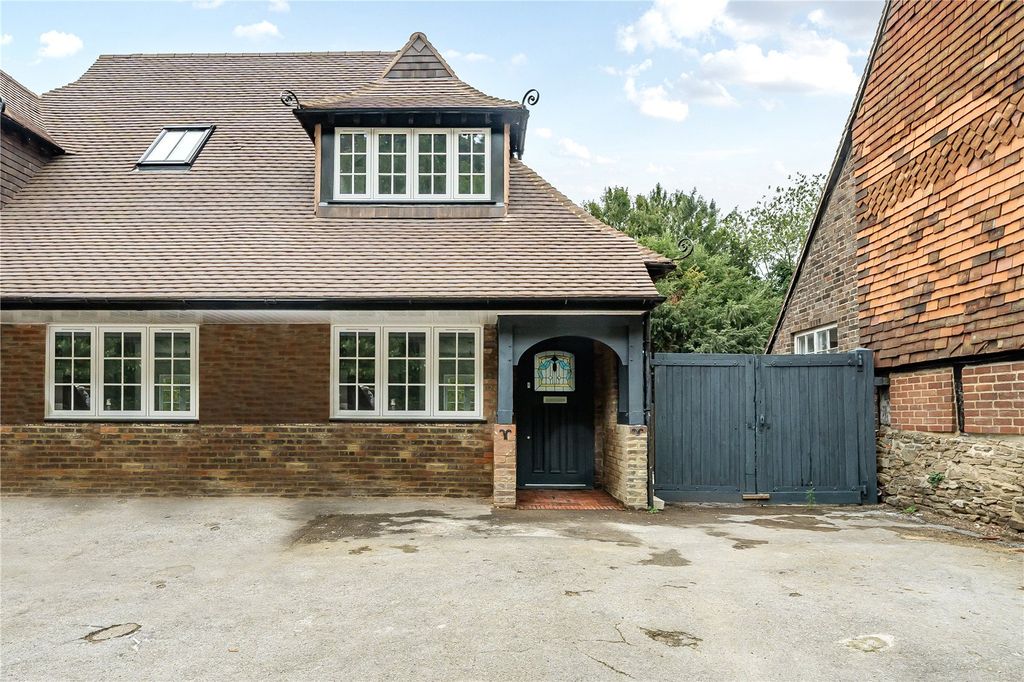 Property photo 1 of 16 Picture No. 02
