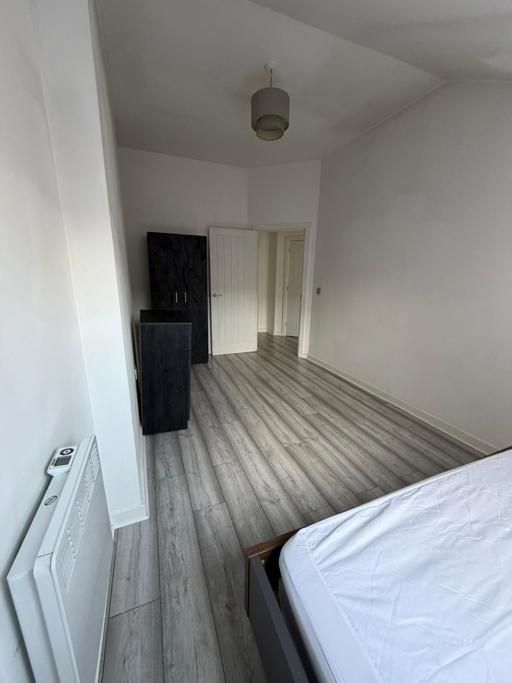 Property photo 3 of 11 Jpeg