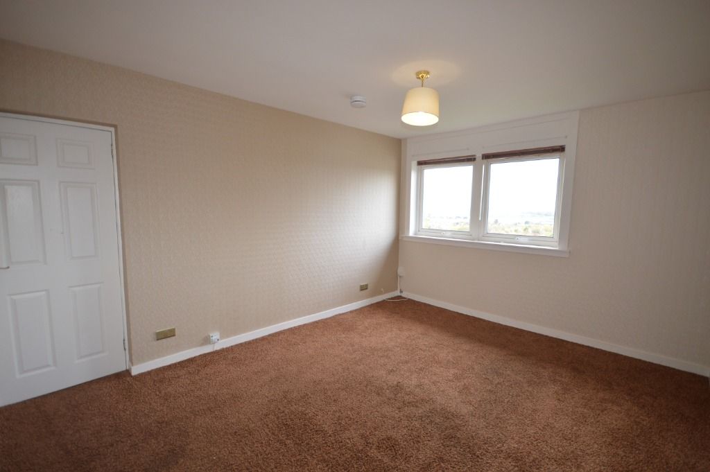 Property photo 3 of 7 Photo 3