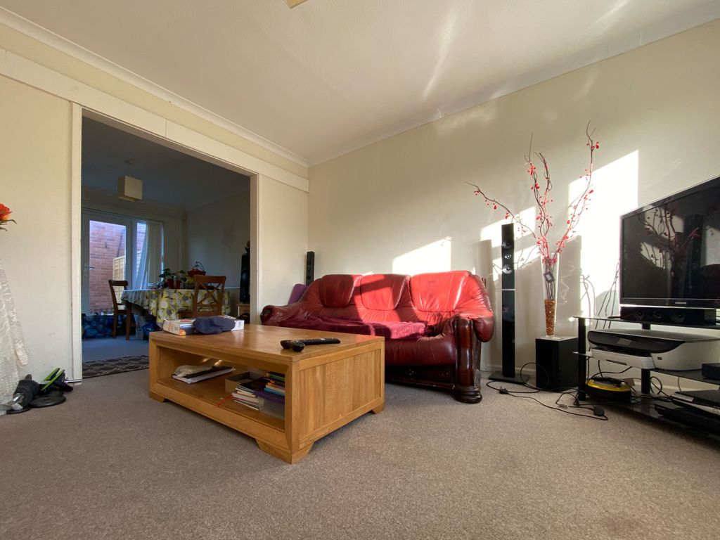 Property photo 2 of 6