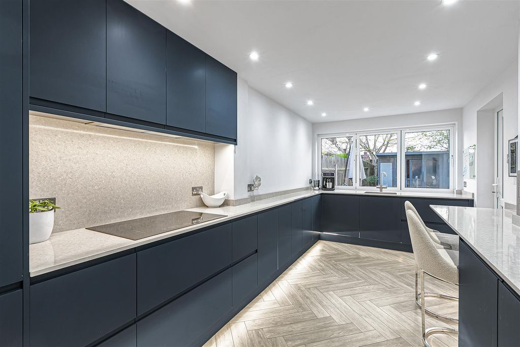 Property photo 1 of 13 20_77230.Jpg