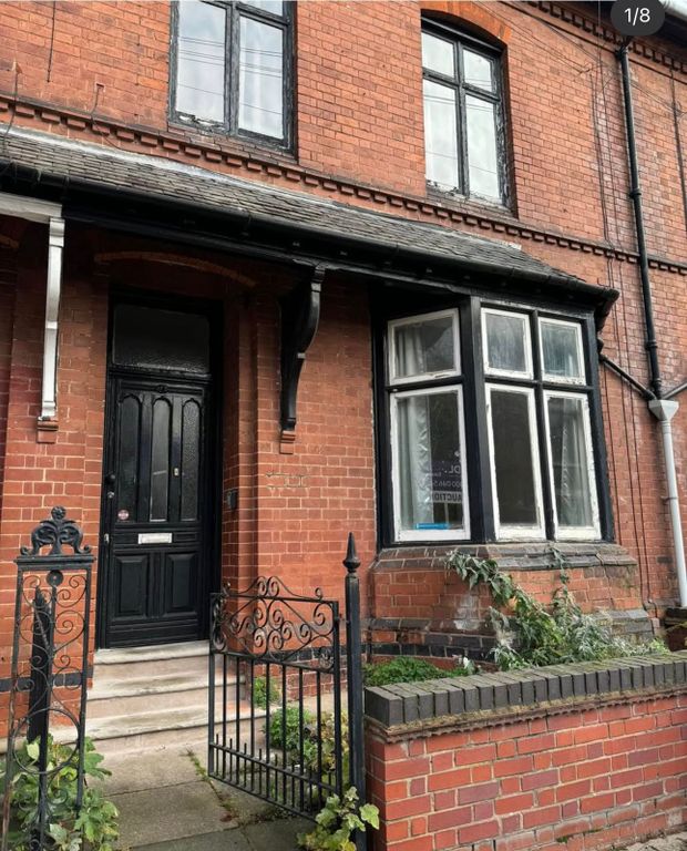 Property photo 1 of 9