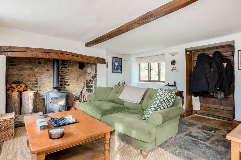 Property photo 2 of 12 Picture No. 02