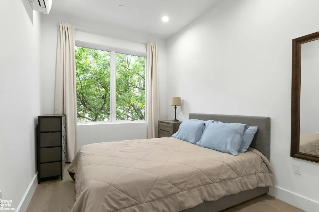 Property photo 3 of 9 <Alttext/>