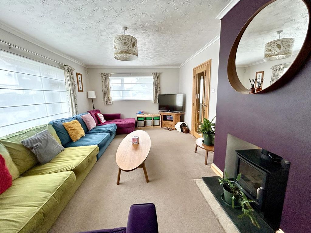 Property photo 3 of 21 Img_0243.Jpg
