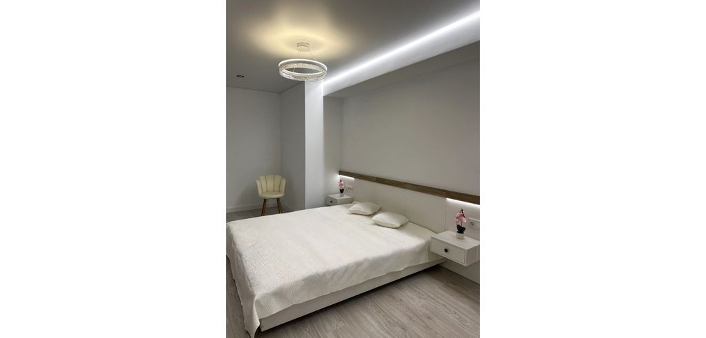 Property photo 3 of 38