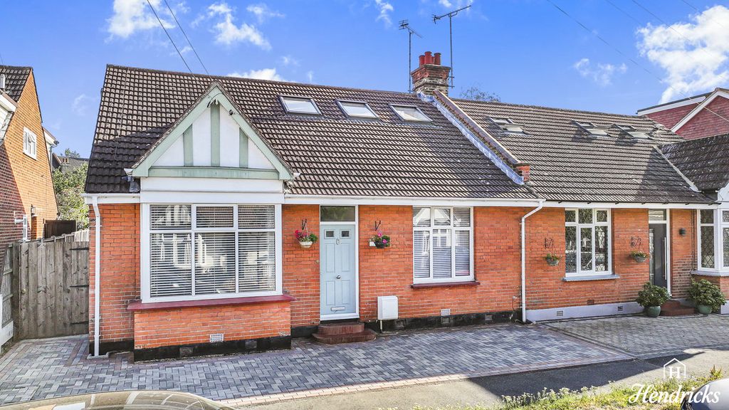 Property photo 1 of 28