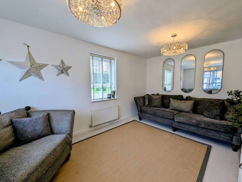 Property photo 2 of 26