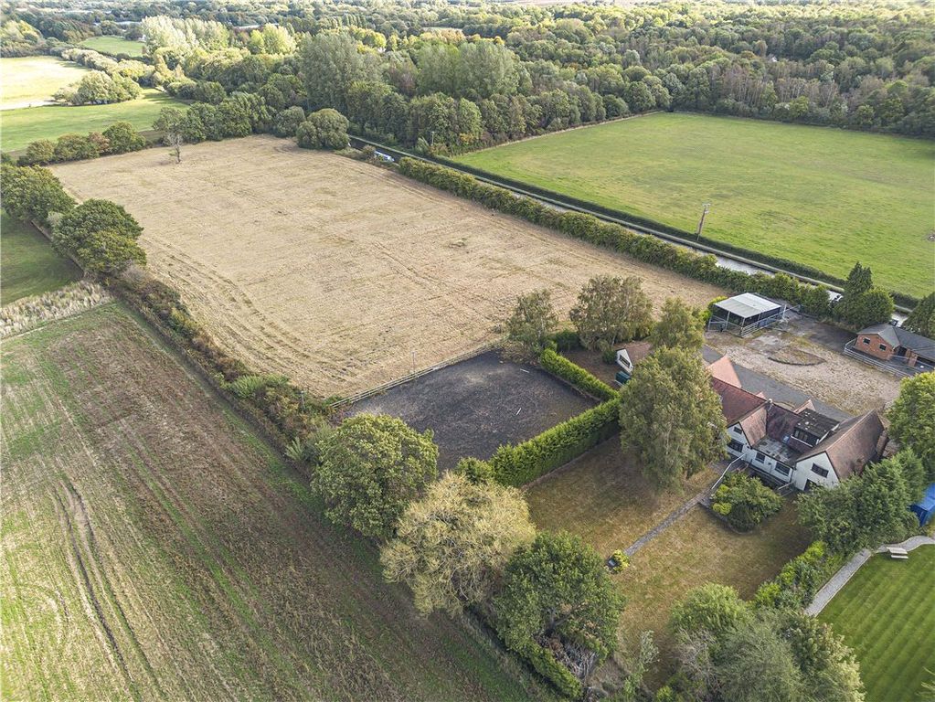 Property photo 2 of 32 Picture 2