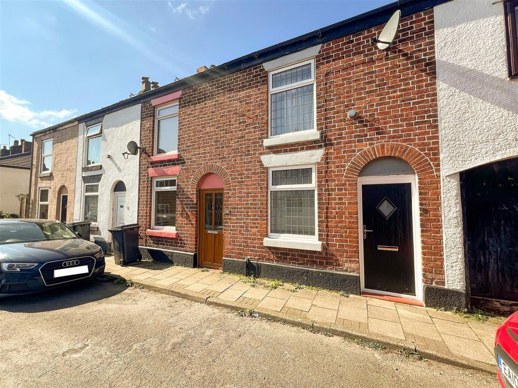 Property photo 1 of 16