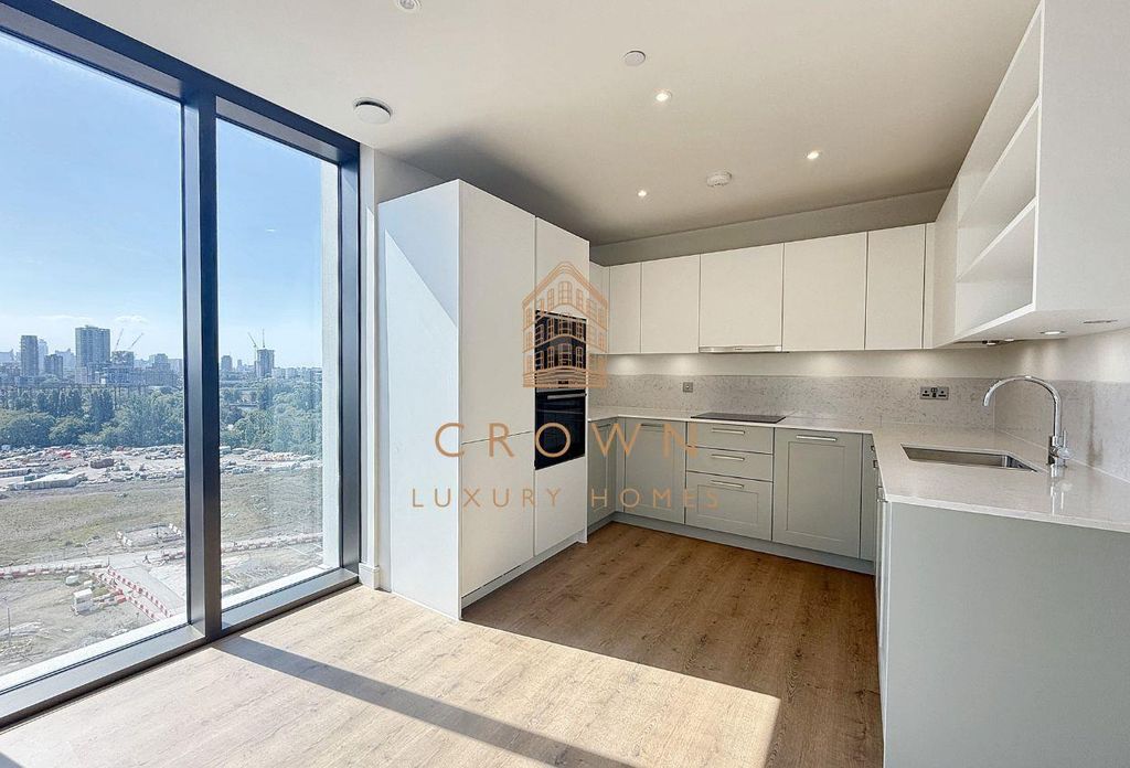 Property photo 3 of 24 Menara Point, 502120 (5).Jpg