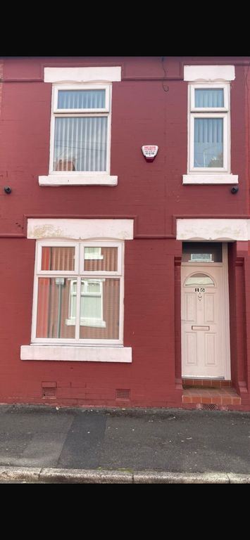 Property photo 3 of 6