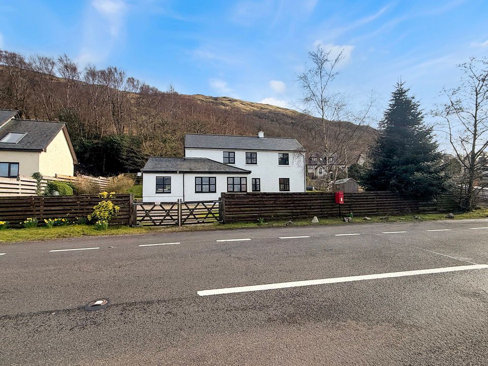 Property photo 2 of 70