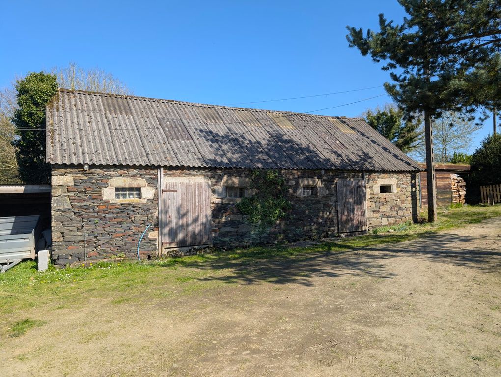 Property photo 2 of 35