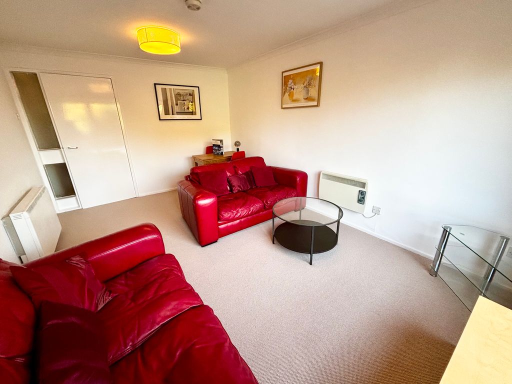 Property photo 3 of 24