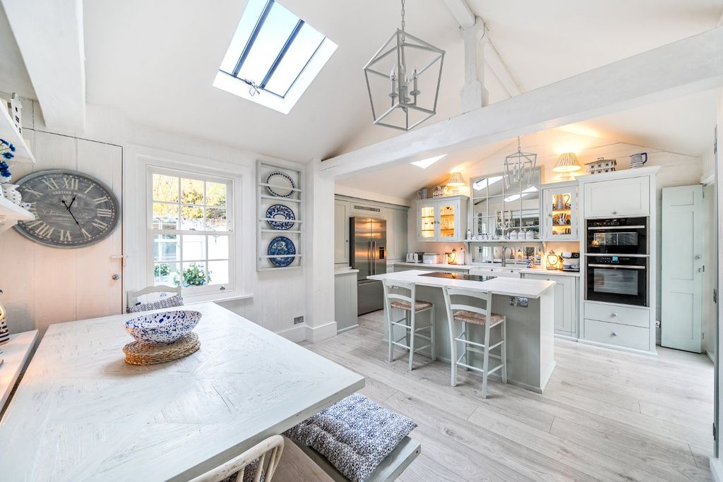 Property photo 3 of 21 Picture No. 07