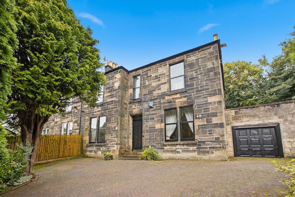 Property photo 1 of 37