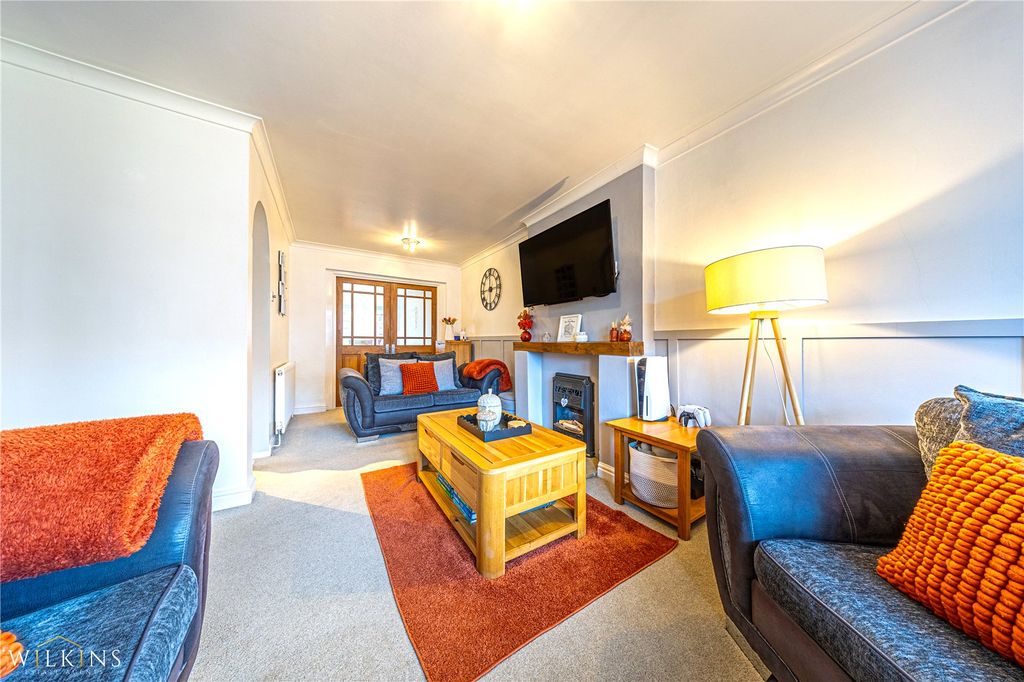 Property photo 2 of 31 Picture No. 02