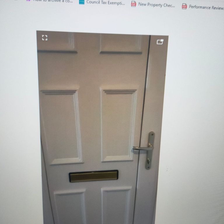 Property photo 1 of 4