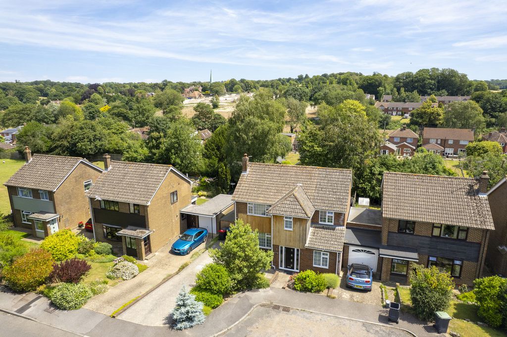 Property photo 1 of 30