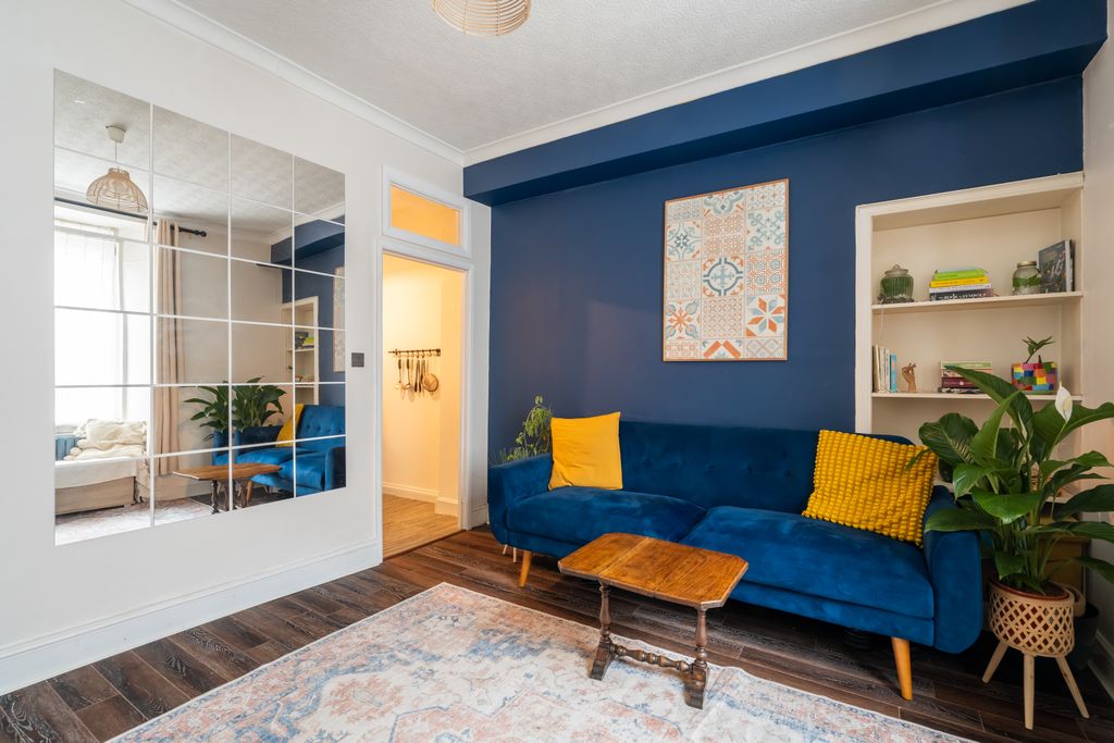 Property photo 3 of 14 Property Image 3