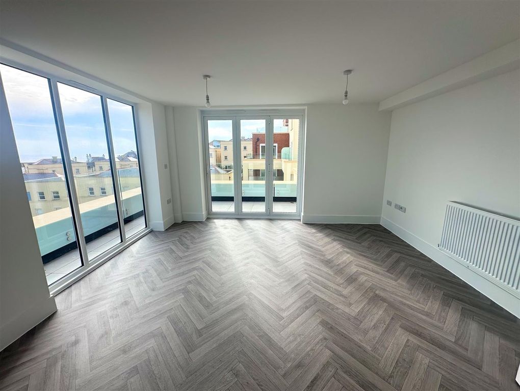 Property photo 3 of 8 Img_0715.Jpg