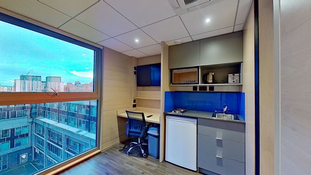 Property photo 2 of 5 Kitchen