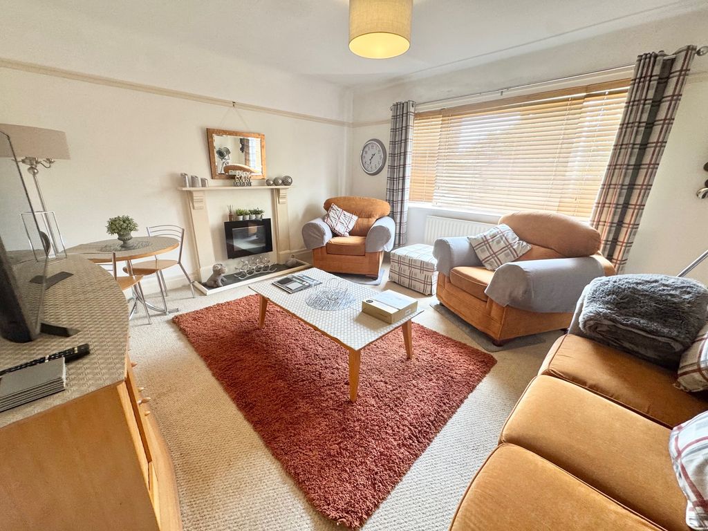 Property photo 2 of 16 Image