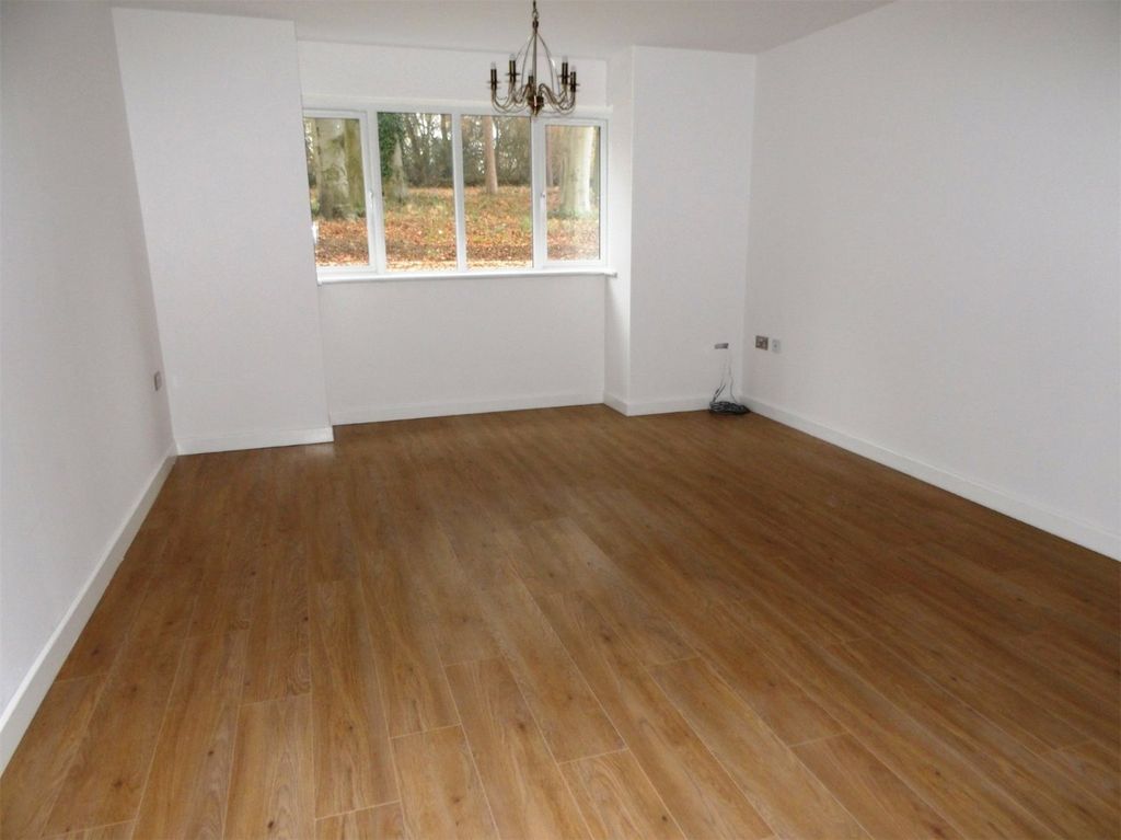 Property photo 3 of 16 Reception Room