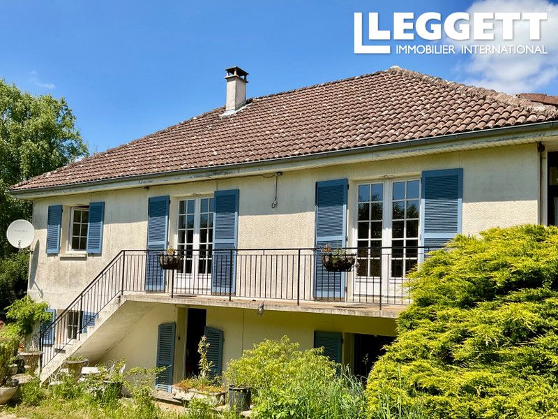 Property photo 1 of 10